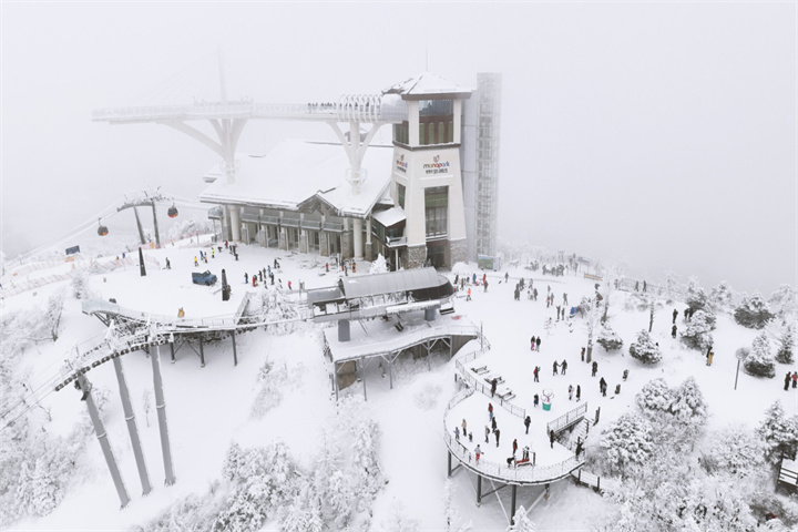 龙平滑雪场·自由行 单独门票 滑雪 发旺山缆车 私教 包车